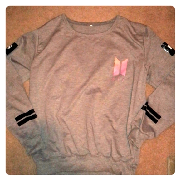 BTS Jungkook 97 Sweater - Picture 1 of 2